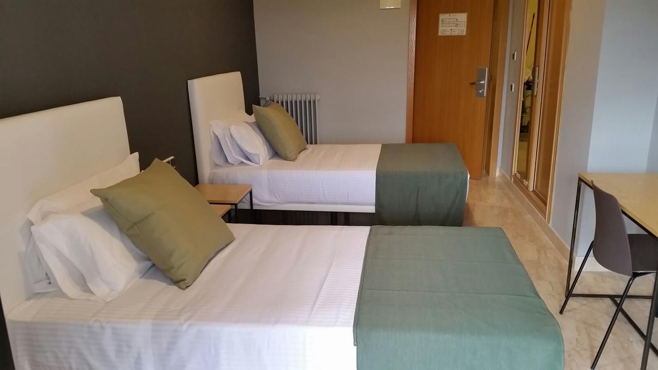 Balneario De Ledesma Hotel Vega de Tirados Eksteriør billede