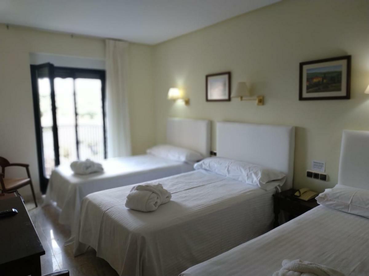 Balneario De Ledesma Hotel Vega de Tirados Eksteriør billede